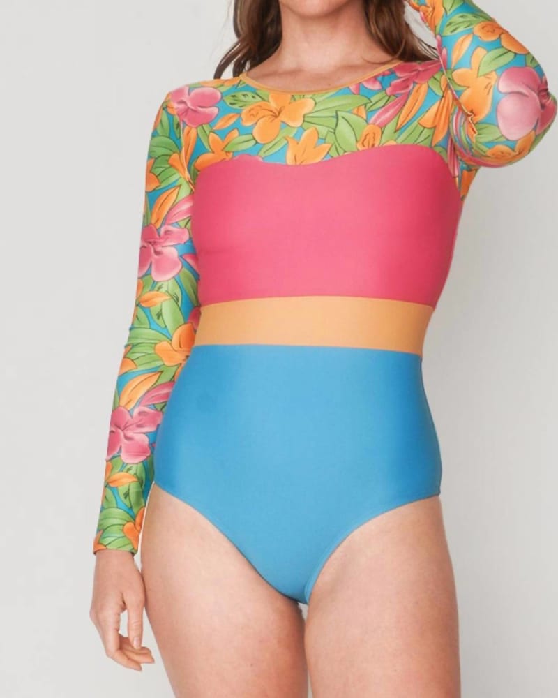 Front of a model wearing a size L Hermosa One Piece in Luana in Luana by Seea. | dia_product_style_image_id:345622